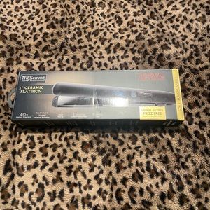 Tresemme’ Flat Iron